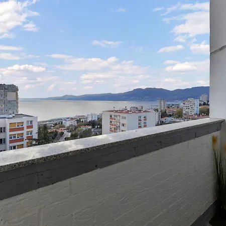 Lejlighed Awesome In With House Sea View Rijeka